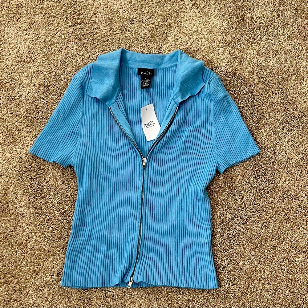 Rue 21 Top
